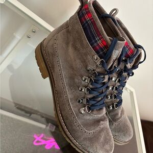 Women’s Boots